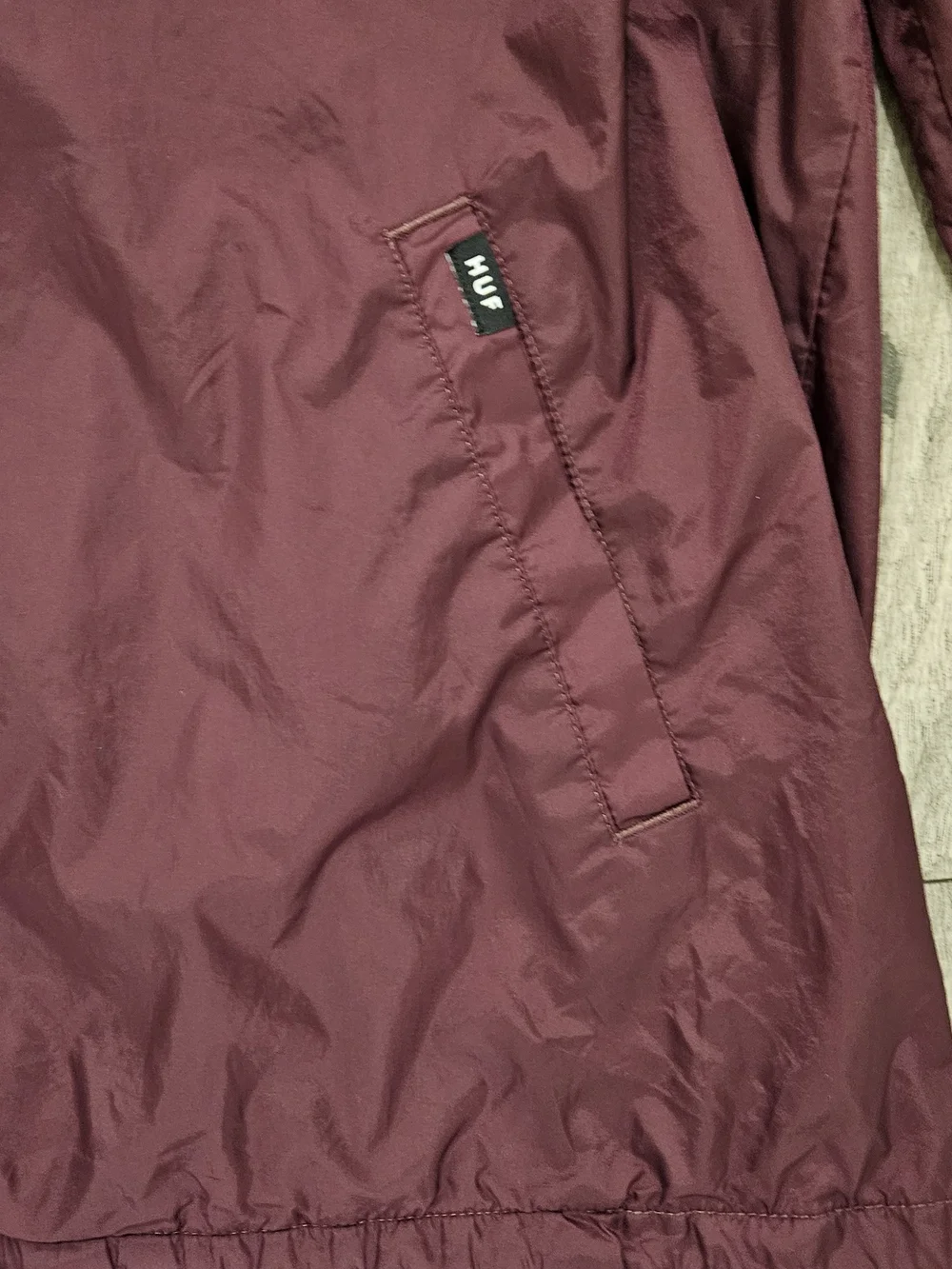 HUF Triple Triangle Men's Maroon Windbreaker Coach Jacket Sz. L